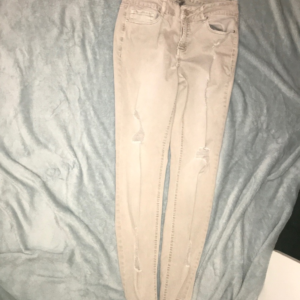 Ripped jeans
